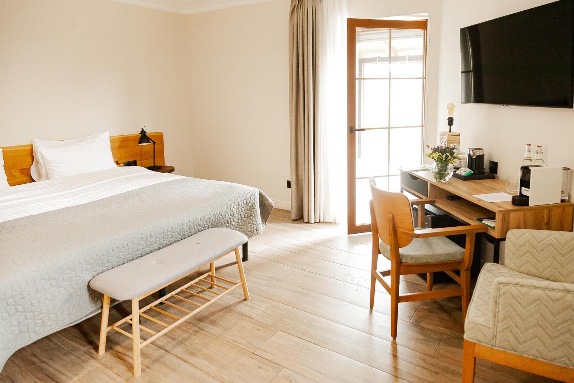 Bobritsa Dacha Hotel ภายนอก รูปภาพ
