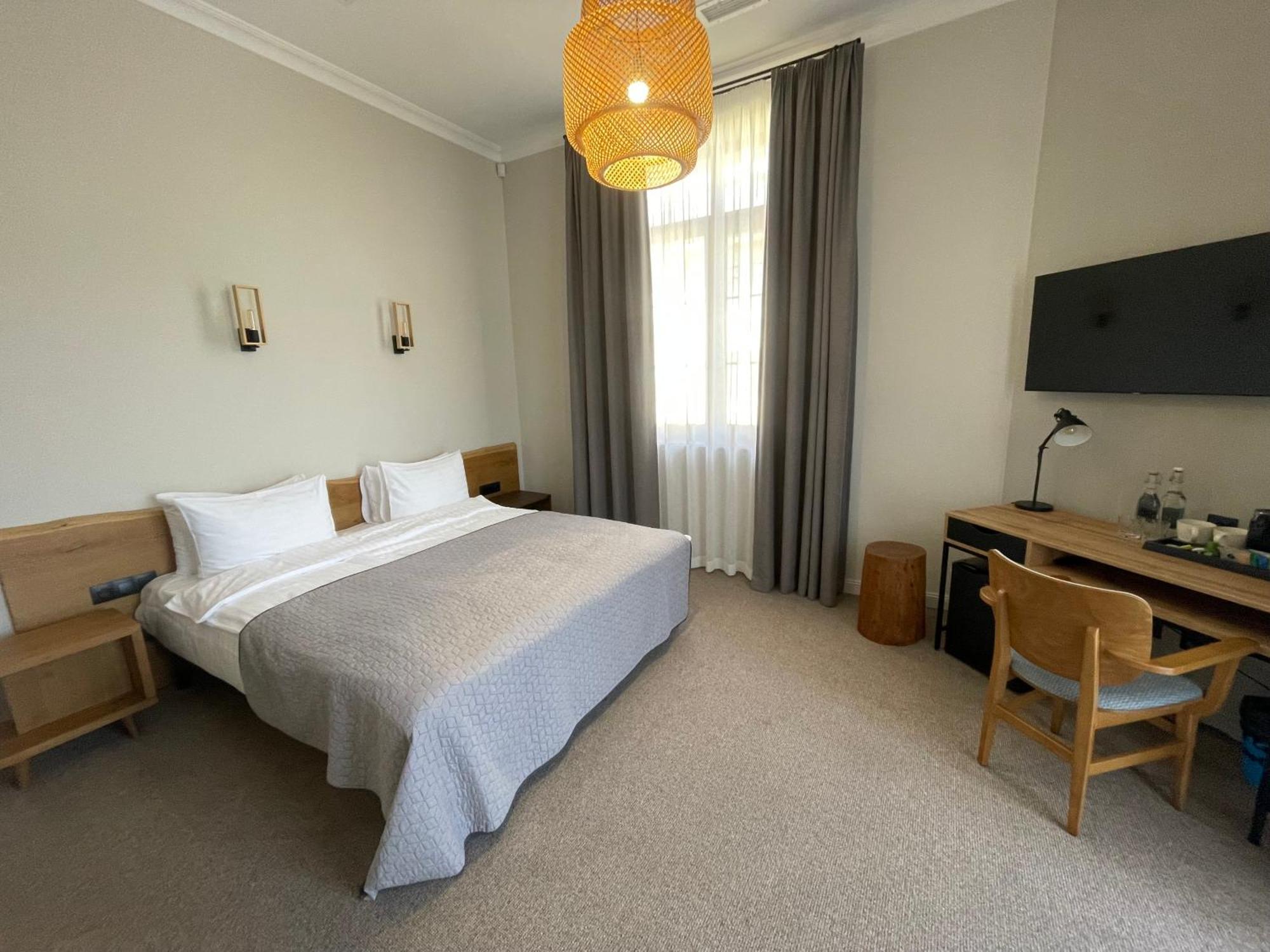 Bobritsa Dacha Hotel ภายนอก รูปภาพ