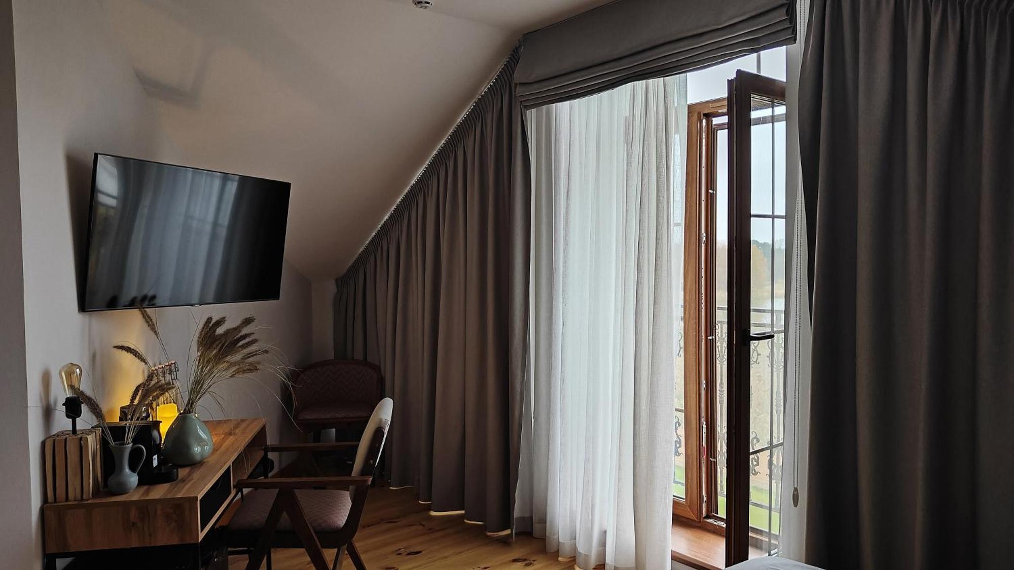 Bobritsa Dacha Hotel ภายนอก รูปภาพ